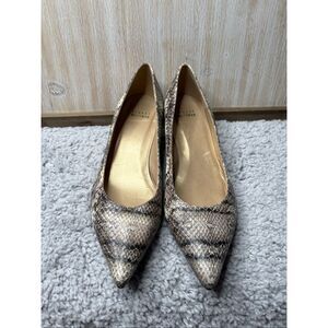 Stuart Weitzman Snakeskin Print Leather Pointed Toe Kitten Heel Women's Pumps Si